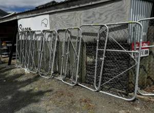 gates.jpg